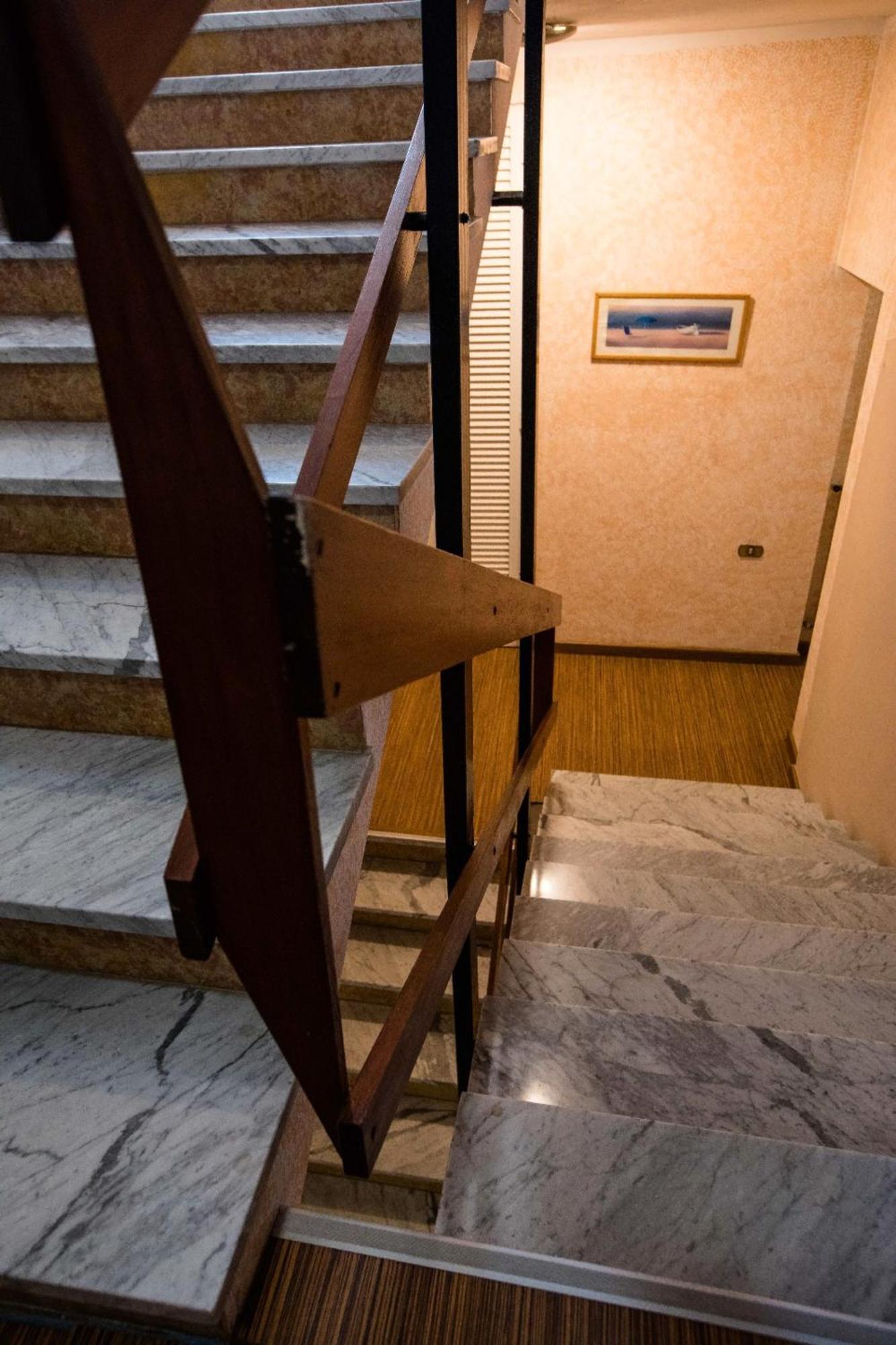 La Tavernetta Dei Ronchi Marina di Massa Buitenkant foto